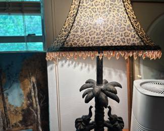 Elephant lamp 