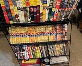 Collection of vintage Hardy Boys, and other vintage books.