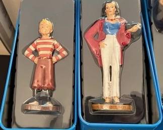 Dark Horse Deluxe Classic Comic Characters