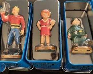 Dark Horse Deluxe Classic Comic Characters