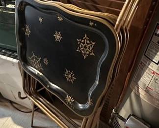 Vintage set of TV trays with stand.