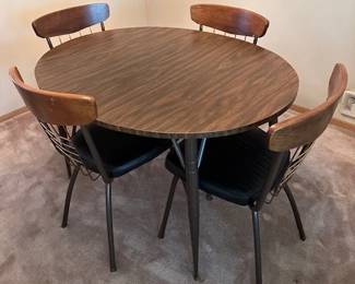 Mid-Century Modern dinette set by Howell Company