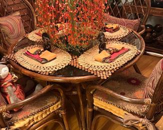 Dining Room Wicker Table 4 Chairs