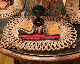 Natural Fiber Dining Table Place Settings 