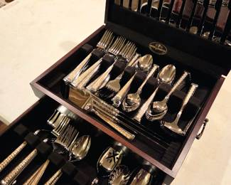 Waterford Kells Gold flatware 4 sets available