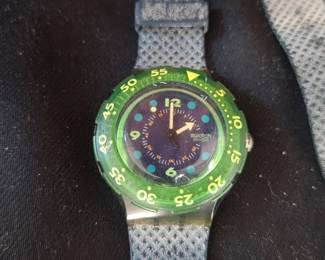 Swatch Blue Moon SDN100 Scuba 200 Watch 1991