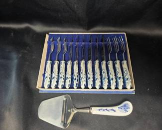 Elesva Stainless Steel Utensil Set - 12 Forks