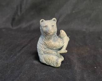 Mt. St. Helens Sculptures Bear with Fish 3in