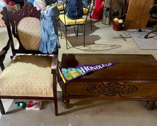 Antique Furniture 