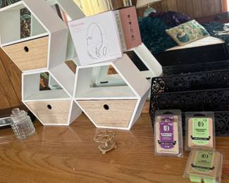 Hexagon shelves and headphone sold 