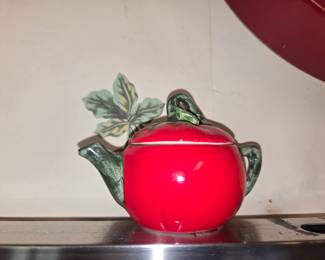 Applectea pot