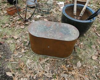 Copper pot a few of these around