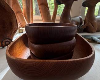 Vintage Teak Thailand Nesting Serving Bowl Set