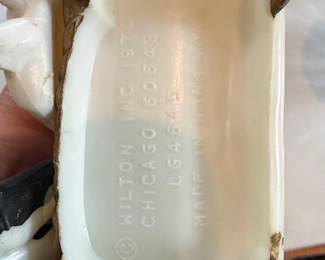 Wilton Inc. "Bride and Groom" Cake Topper