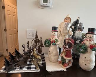 Christmas Figurines Set