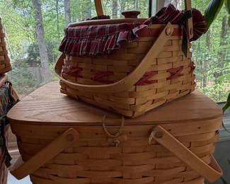 Longaberger Picnic Basket with Lid and Small Basket with Plaid Liner