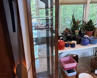 Howard Miller Gilmore Curio Cabinet