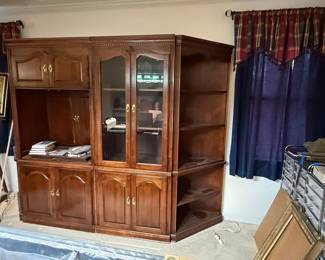 Thomasville Cherry Wood Entertainment Center/Bookcase Unit