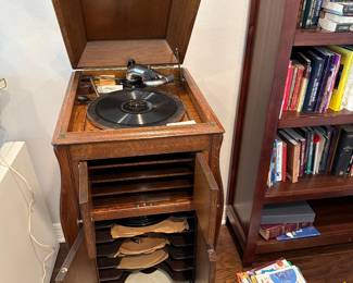 Working Victrola