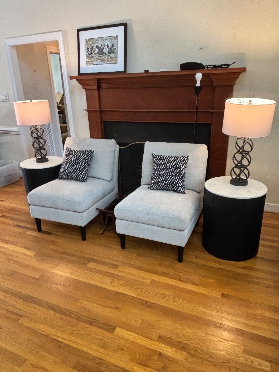 Whole living room set up! Marble Top end tables!- CASH ONLY SALE