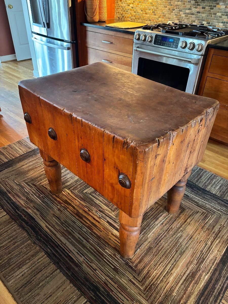 The Real Deal antique Butcher Block  - CASH ONLY SALE COME PREPARED