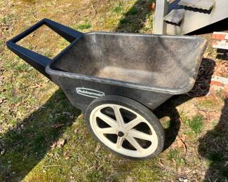Rubber Maid Wheel Barrow