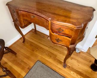 French Reproduction desk made in 1960’s great condition