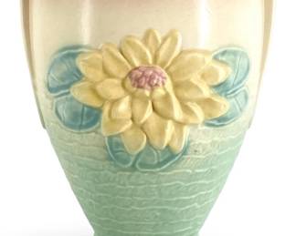 Ceramic Hull Art Ceramic Water Lily Vase