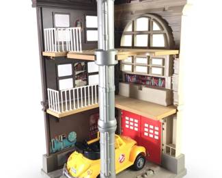 Vintage Kenner Ghost Buster Firehouse Action Set