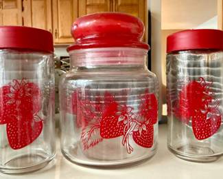 Cool Vintage Strawberry Cannister Set