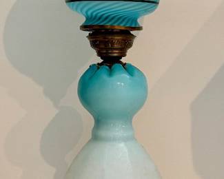 Antique "Gone with the Wind" Lamp