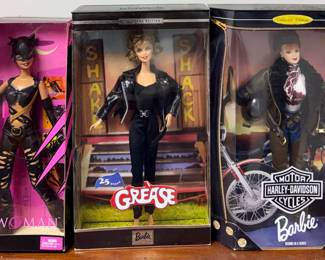 Barbie Catwoman, Grease & Harley-Davidson Cycles