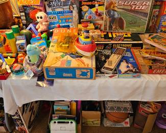 Loads of vintage toys & games from the 1950's, 60's, 70's, 80's & 90's. 