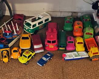 Loads of vintage toys & games from the 1950's, 60's, 70's, 80's & 90's. 