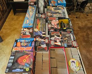 Star Wars toys (never opened) & vintage sports cards (mostly baseball) & MORE !