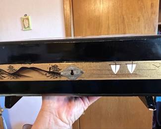 Vintage Japanese Lacquerware Musical Jewelry Box second image