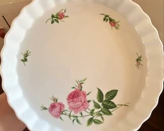 Christinholm Porcelain Rose Pattern Quiche or Tart Plate