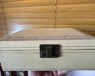 Vintage MELE Tier Jewelry Box