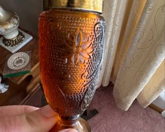 Tiara Indiana Glass Amber Sandwich Pattern Salt and Pepper Shakers second image