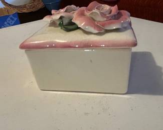 Vintage Cordey Porcelain Trinket Box with Pink Roses second image
