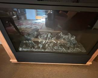 Heat Surge Electric Fireplace with Oak Veneer Surround second image