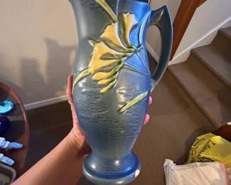 Roseville Pottery Zephyr Lily Pitcher fourth image