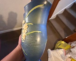 Roseville Pottery Zephyr Lily Pitcher third image