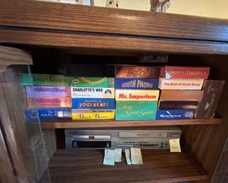 Hitachi HiFi Stereo VCR or DVD Combo fourth image