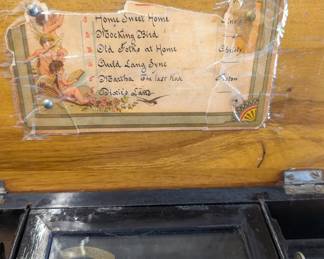 Antique Music Box Pic 2 of 4