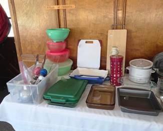 Cutting boards tubberwear pans