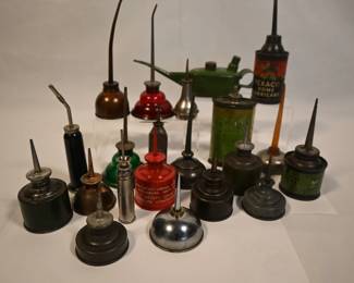 Thumb oil cans; vintage and antique