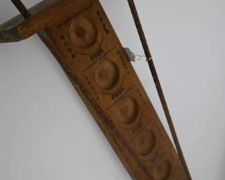 Vintage shoot-the-moon