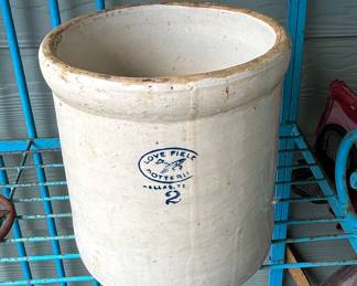 Rare Love Field pottery Dallas2 gallon