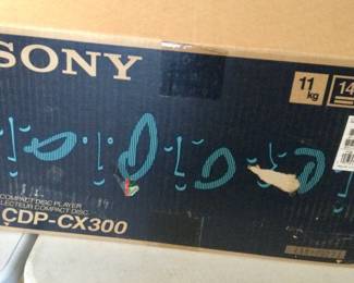 Sony CDP Dash CX 300 compact disc player